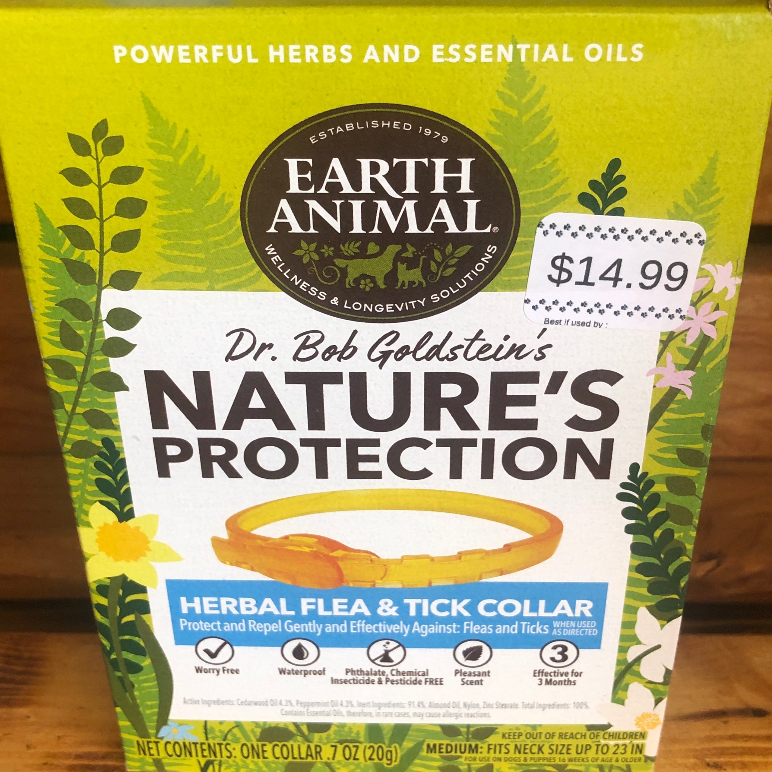 Earth animal herbal flea and tick collar top